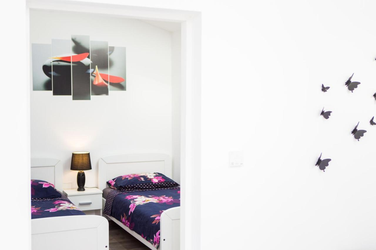 Appartement App Sara à Kanfanar Extérieur photo