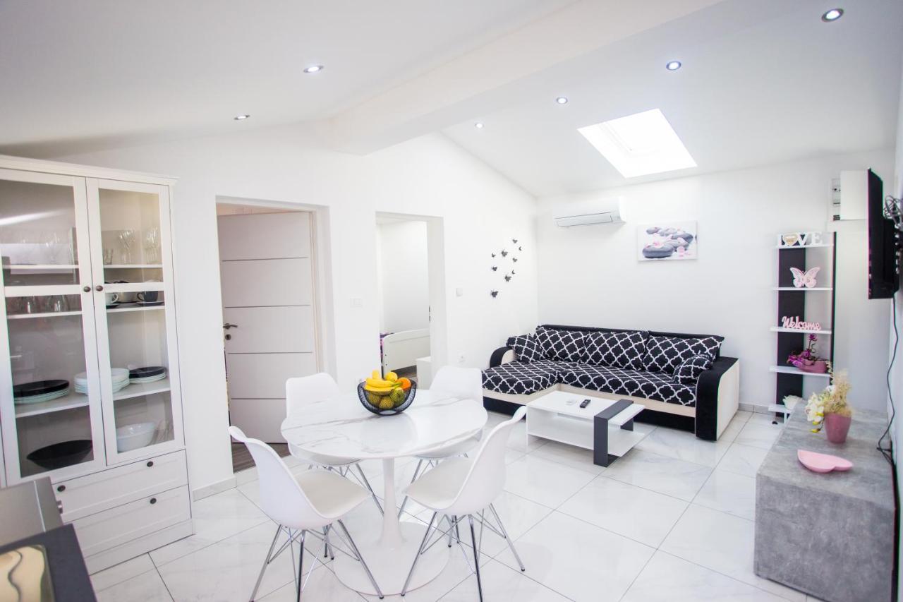 Appartement App Sara à Kanfanar Extérieur photo