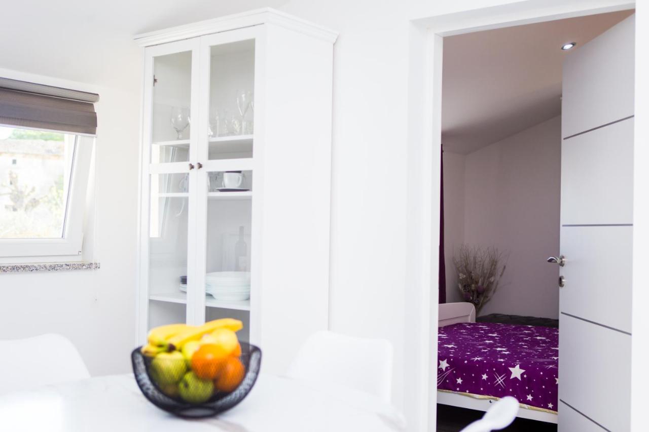 Appartement App Sara à Kanfanar Extérieur photo