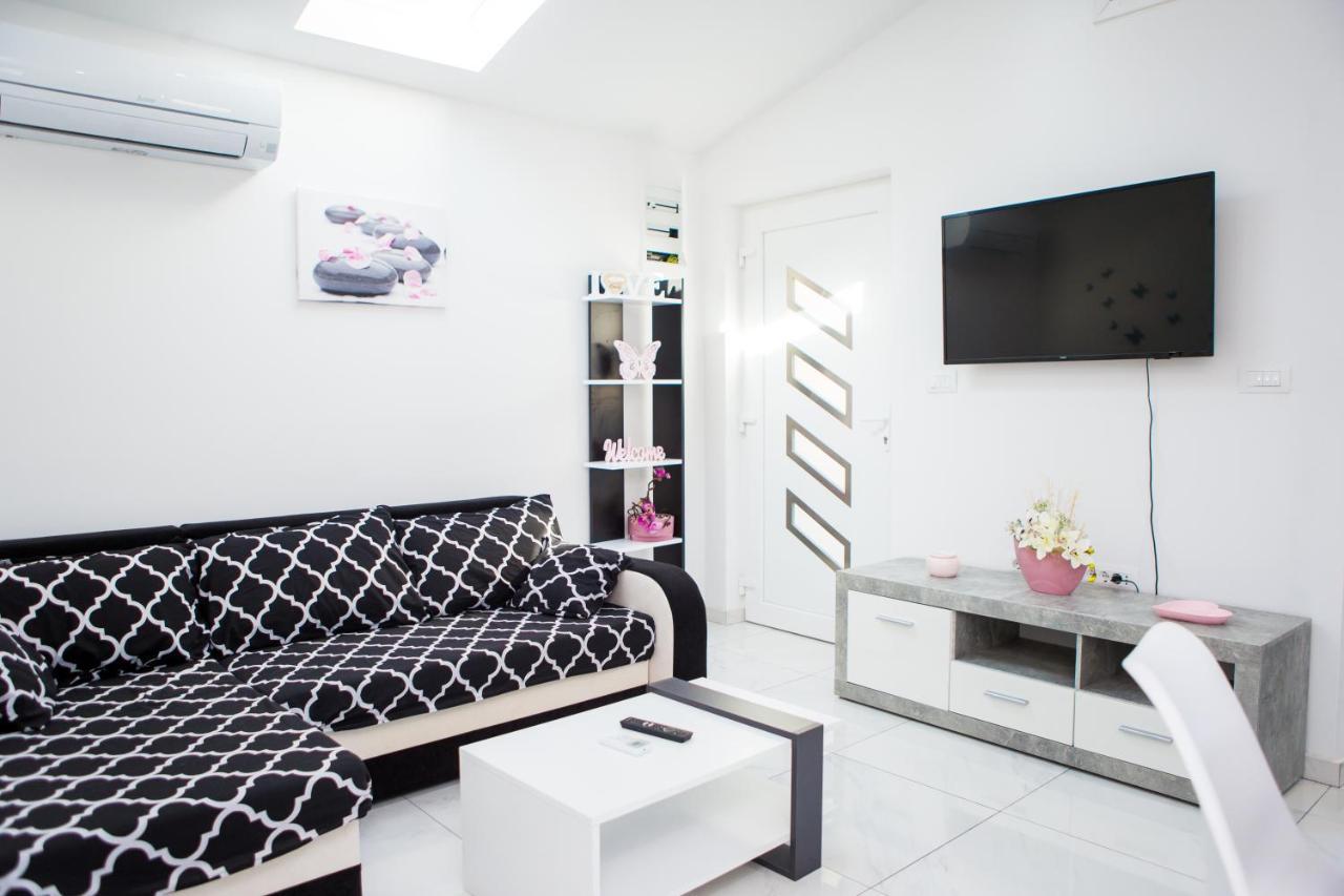 Appartement App Sara à Kanfanar Extérieur photo